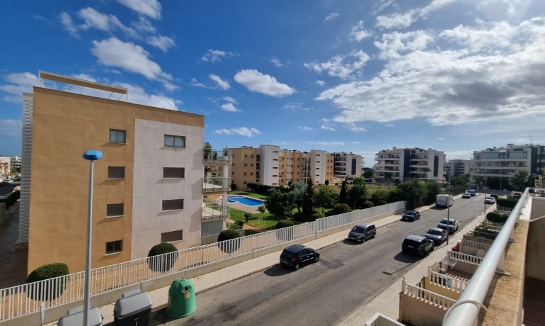 Herverkoop - Huis -
Orihuela Costa* - Los Dolses