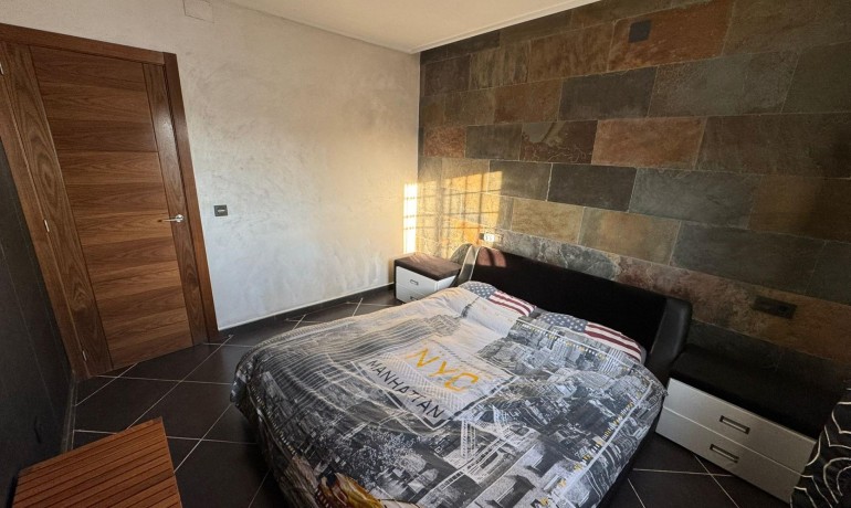 Herverkoop - Villa -
Torrevieja* - San luis