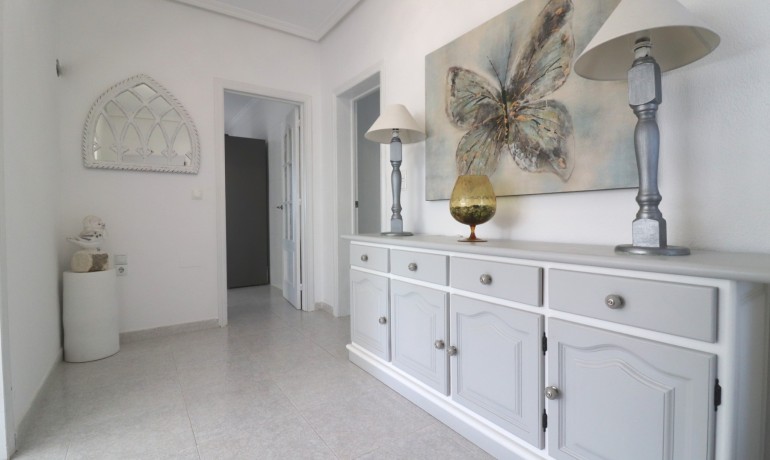 Herverkoop - Villa -
Algorfa* - Lomas de La Juliana