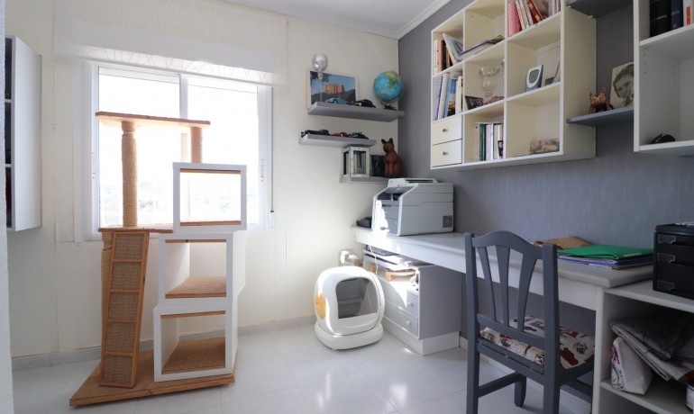 Herverkoop - Villa -
Algorfa* - Lomas de La Juliana