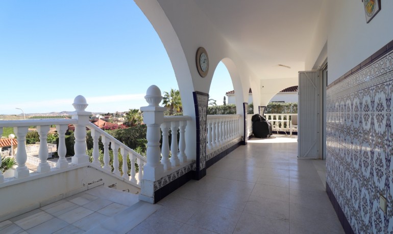 Herverkoop - Villa -
Algorfa* - Lomas de La Juliana