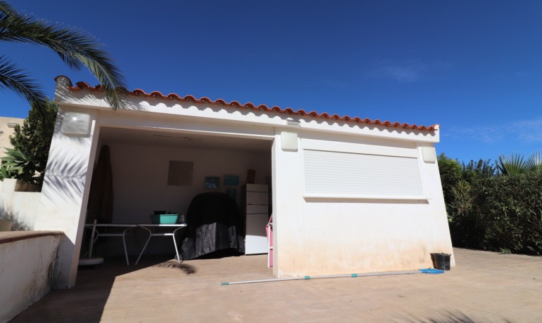 Herverkoop - Villa -
Algorfa* - Lomas de La Juliana