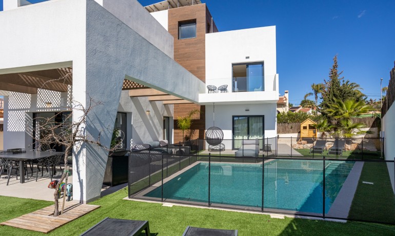 Herverkoop - Villa -
Cuidad Quesada* - Ciudad Quesada - Rojales