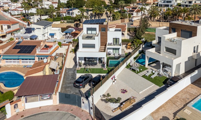 Herverkoop - Villa -
Cuidad Quesada* - Ciudad Quesada - Rojales