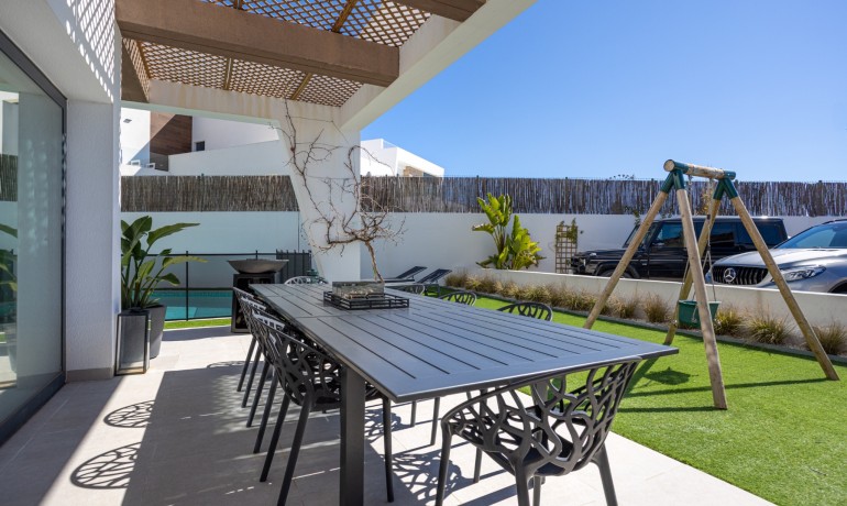 Herverkoop - Villa -
Cuidad Quesada* - Ciudad Quesada - Rojales