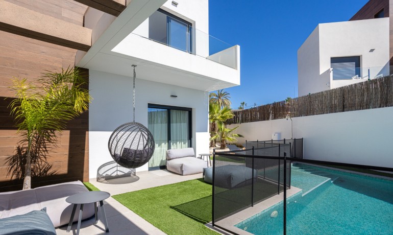 Herverkoop - Villa -
Cuidad Quesada* - Ciudad Quesada - Rojales