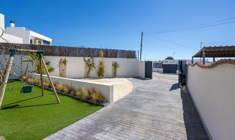 Herverkoop - Villa -
Cuidad Quesada* - Ciudad Quesada - Rojales