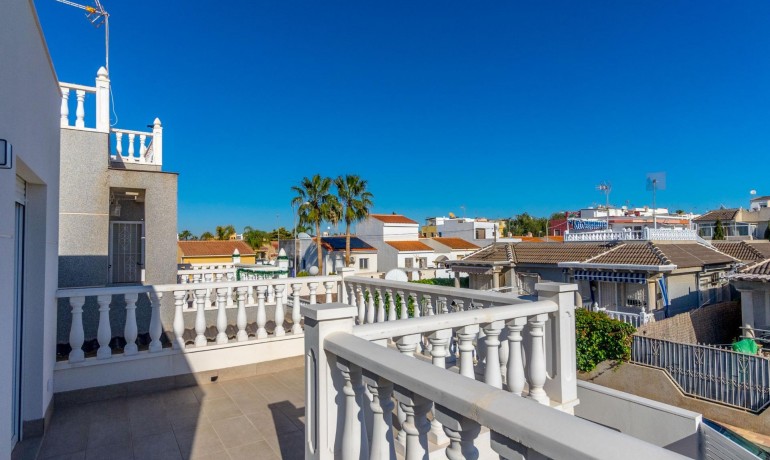Herverkoop - Villa -
Torrevieja* - El chaparral