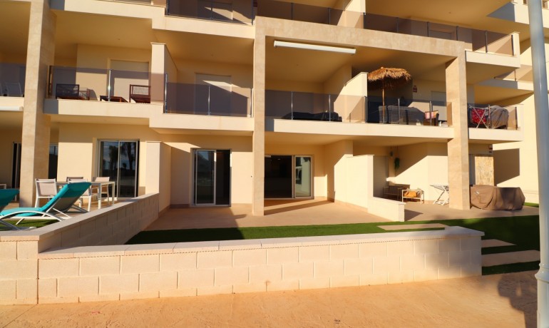 Herverkoop - Appartement / Flat -
Guardamar del Segura - El Raso