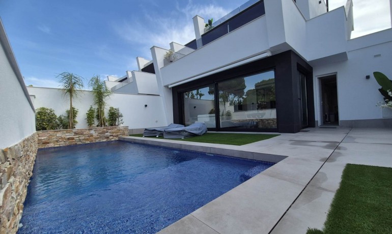 Herverkoop - Villa -
Santiago de La Ribera - Santiago de La Ribera - Town