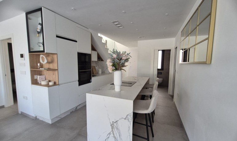 Herverkoop - Villa -
Santiago de La Ribera - Santiago de La Ribera - Town