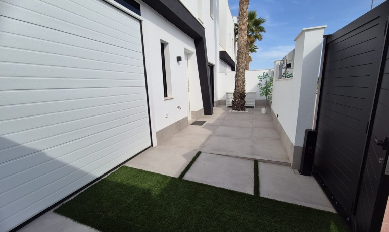 Herverkoop - Villa -
Santiago de La Ribera - Santiago de La Ribera - Town