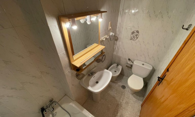 Herverkoop - Appartement / Flat -
Torrevieja* - Estacion de autobuses