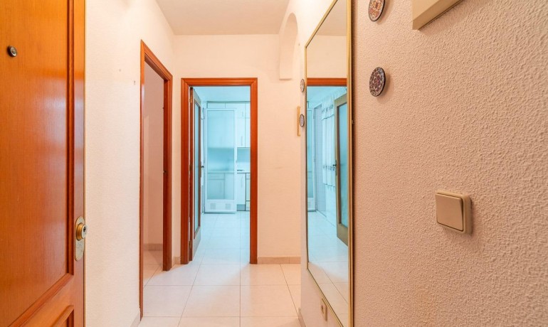 Herverkoop - Appartement / Flat -
Torrevieja* - Playa del cura