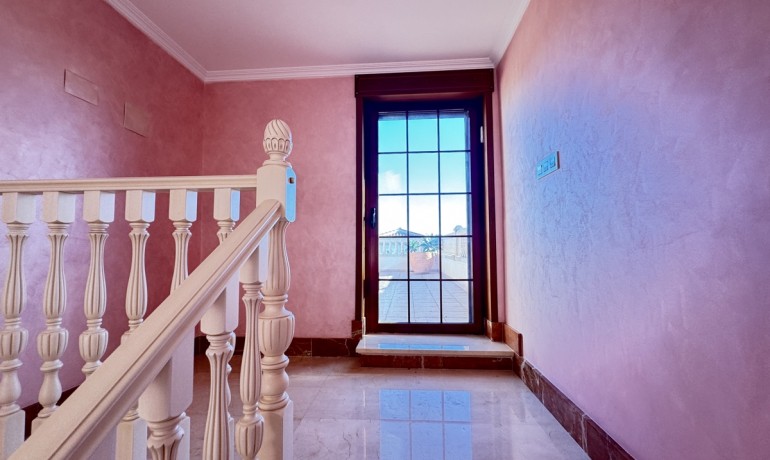 Herverkoop - Villa -
Orihuela Costa* - Cabo Roig