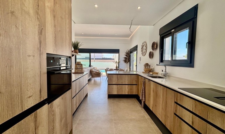 Nieuwbouw - Villa -
Rafal - polideportivo