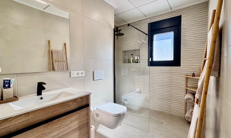 Nieuwbouw - Villa -
Rafal - polideportivo