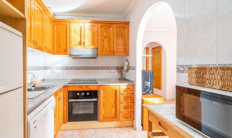 Herverkoop - Villa -
Orihuela Costa* - Playa Flamenca