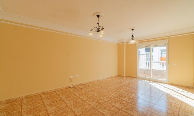 Herverkoop - Appartement / Flat -
Torrevieja* - Centro