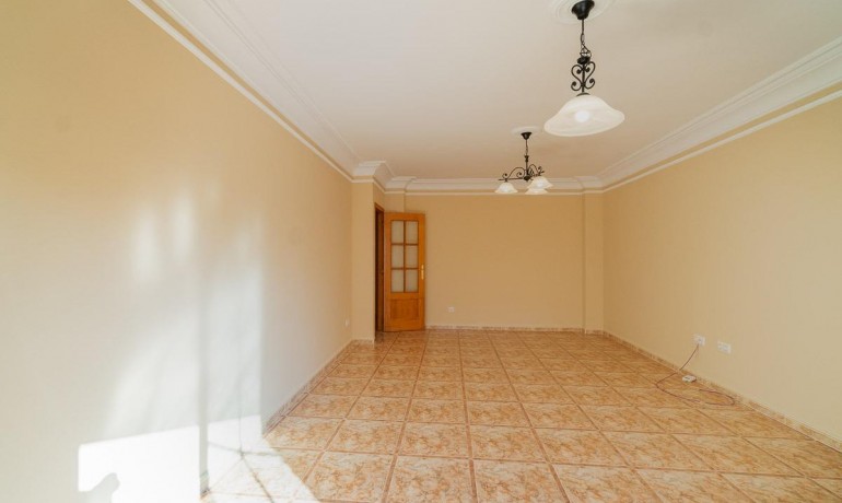Herverkoop - Appartement / Flat -
Torrevieja* - Centro