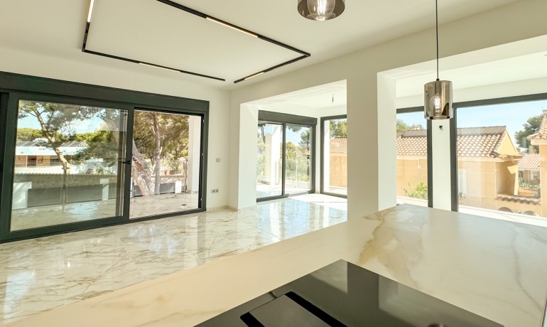 Herverkoop - Villa -
Torrevieja* - Los Balcones