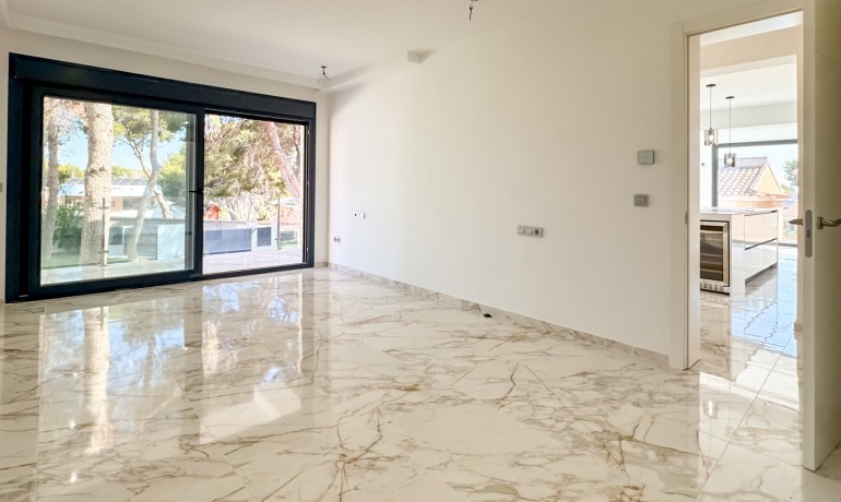 Herverkoop - Villa -
Torrevieja* - Los Balcones