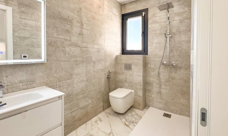 Herverkoop - Villa -
Torrevieja* - Los Balcones