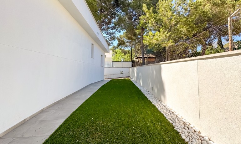 Herverkoop - Villa -
Torrevieja* - Los Balcones