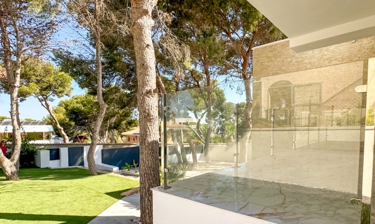 Herverkoop - Villa -
Torrevieja* - Los Balcones