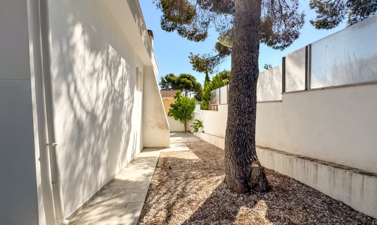 Herverkoop - Villa -
Torrevieja* - Los Balcones