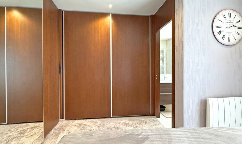 Herverkoop - Villa -
Orihuela Costa* - Villamartin*