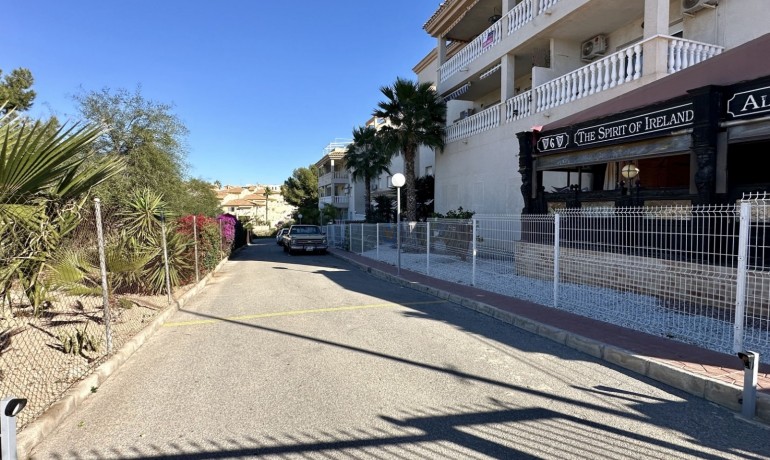 Herverkoop - Appartement / Flat -
Orihuela - Playa Flamenca