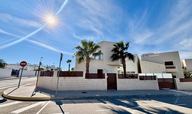 Herverkoop - Villa -
Benijofar - Benijofar - Village