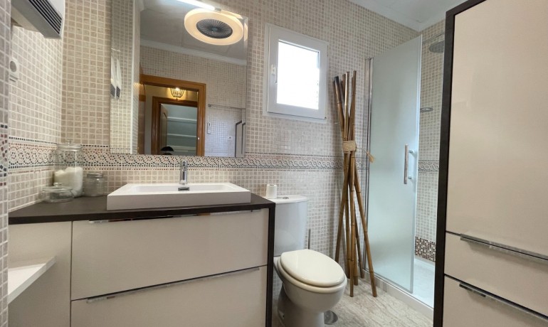 Herverkoop - Huis -
Torre de La Horadada - Torre De Horadada