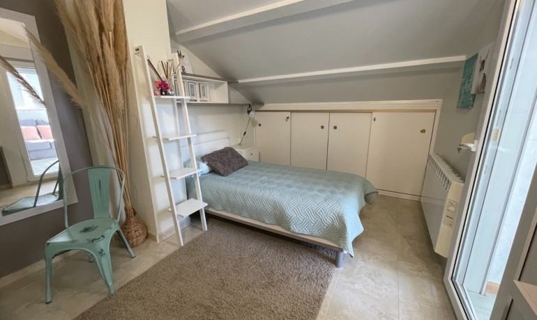 Herverkoop - Huis -
Torre de La Horadada - Torre De Horadada