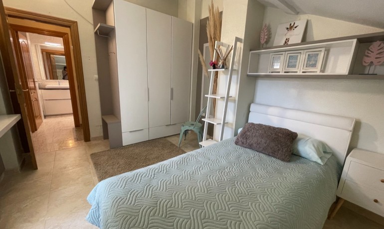 Herverkoop - Huis -
Torre de La Horadada - Torre De Horadada