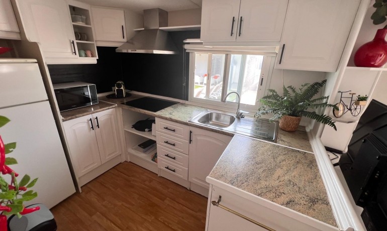 Herverkoop - Finca Country Property -
Elche* - La Marina