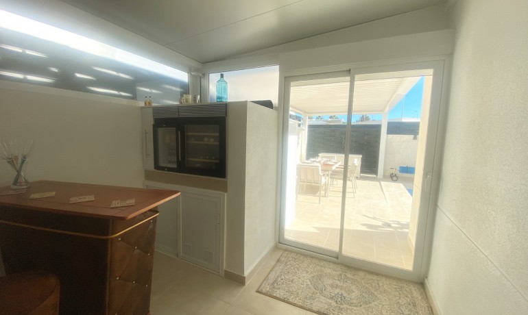 Herverkoop - Villa -
Cuidad Quesada* - Pueblo Bravo