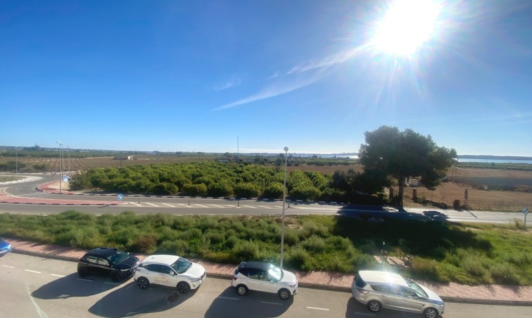 Herverkoop - Villa -
Cuidad Quesada* - Pueblo Bravo