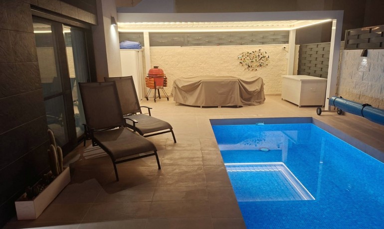 Herverkoop - Villa -
Cuidad Quesada* - Pueblo Bravo