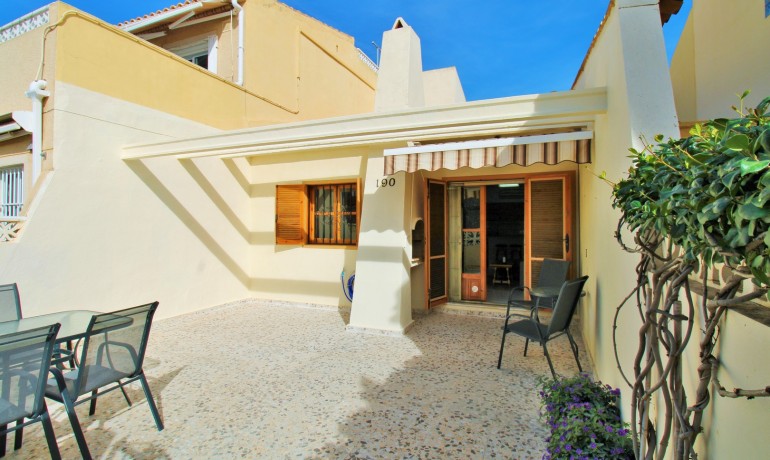 Herverkoop - Appartement / Flat -
Playa Flamenca