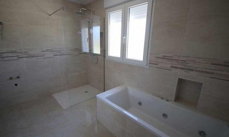 Nieuwbouw - Villa -
Pinoso* - Camino Del Prado