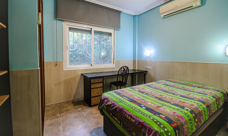 Herverkoop - Villa -
Orihuela* - Benferri