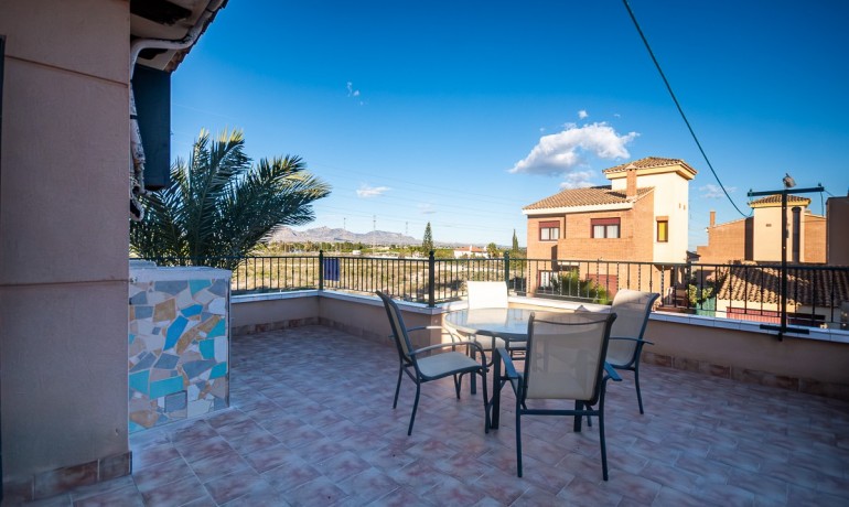 Herverkoop - Villa -
Orihuela* - Benferri