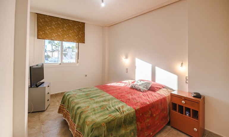 Herverkoop - Villa -
Orihuela* - Benferri