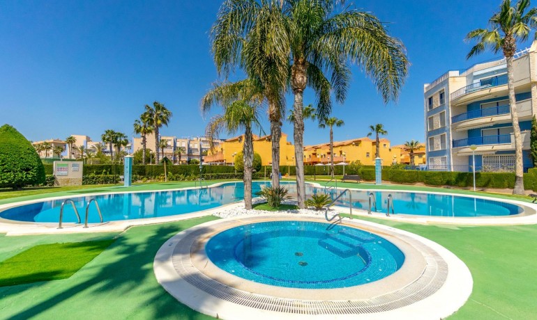 Herverkoop - Appartement / Flat -
Orihuela Costa* - Campoamor