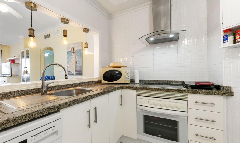 Herverkoop - Appartement / Flat -
Orihuela Costa* - Campoamor