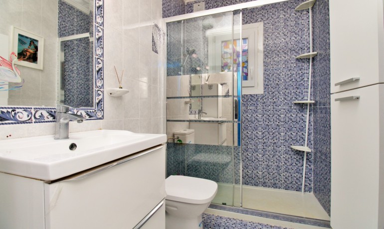 Herverkoop - Villa -
Torrevieja* - El Chaparral