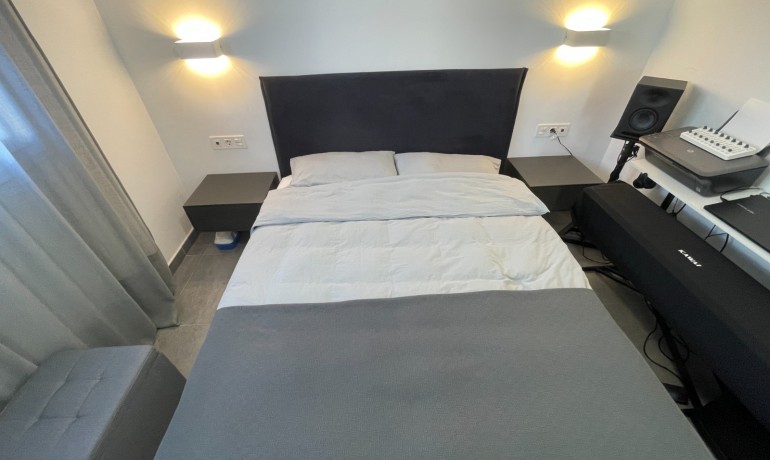 Herverkoop - Villa -
Benijofar* - Centro