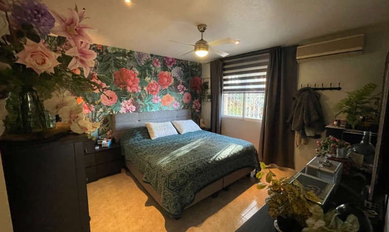 Herverkoop - Villa -
Benijofar* - Benimar